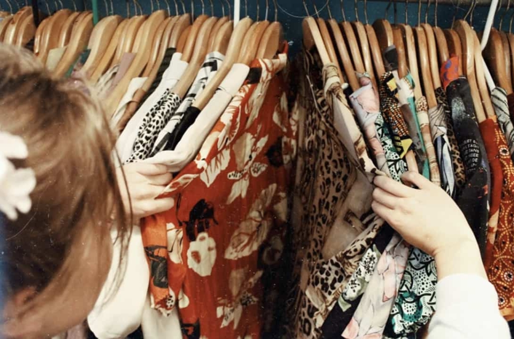 What Is Retro Revival Fashion?